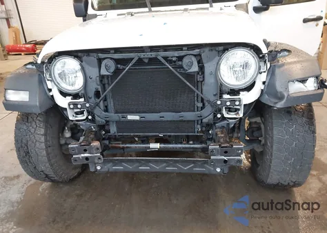 2018 Jeep Wrangler Unlimited Sport S 4X4 z USA, uszkodzony, nr VIN 1C4HJXDG2JW143885